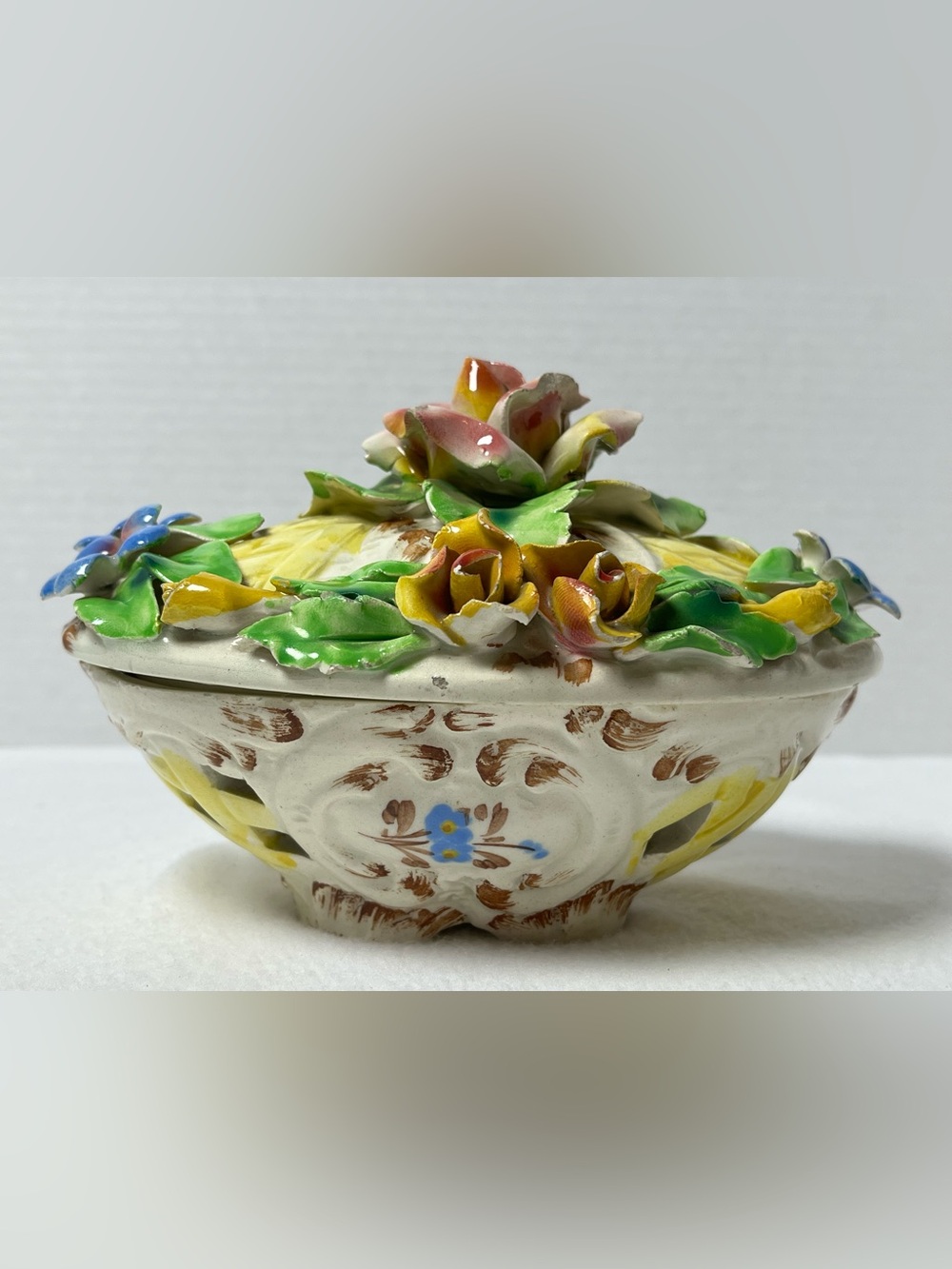 Vintage Italian Porcelain Floral Lidded Trinket Box Capodimonte Style